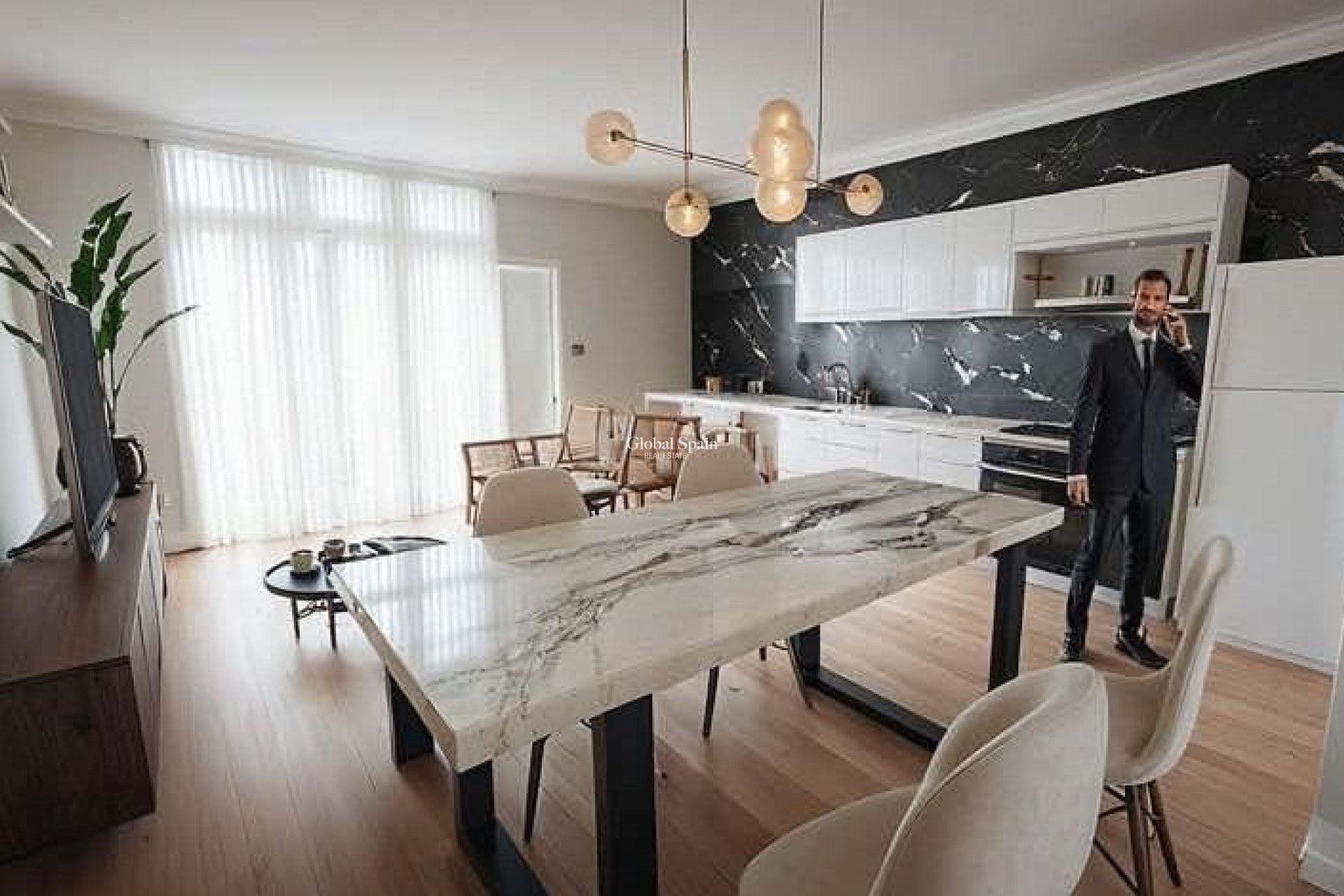 Nieuwbouw - APPARTEMENT -
TORREVIEJA - Center