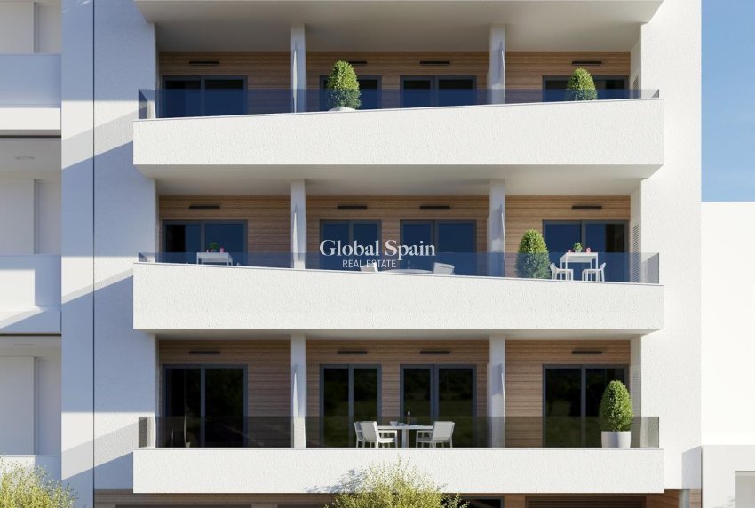 Nieuwbouw - APPARTEMENT -
TORREVIEJA - Center