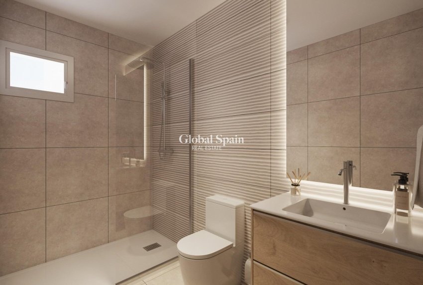 Nieuwbouw - APPARTEMENT -
TORREVIEJA - Center