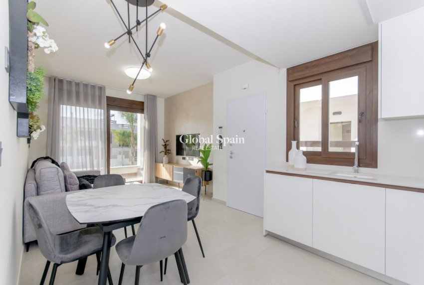 Nieuwbouw - APPARTEMENT -
TORREVIEJA - LOS BALCONES - LOS ALTOS