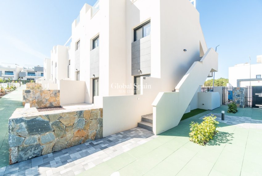 Nieuwbouw - Appartement -
TORREVIEJA - LOS BALCONES - LOS ALTOS