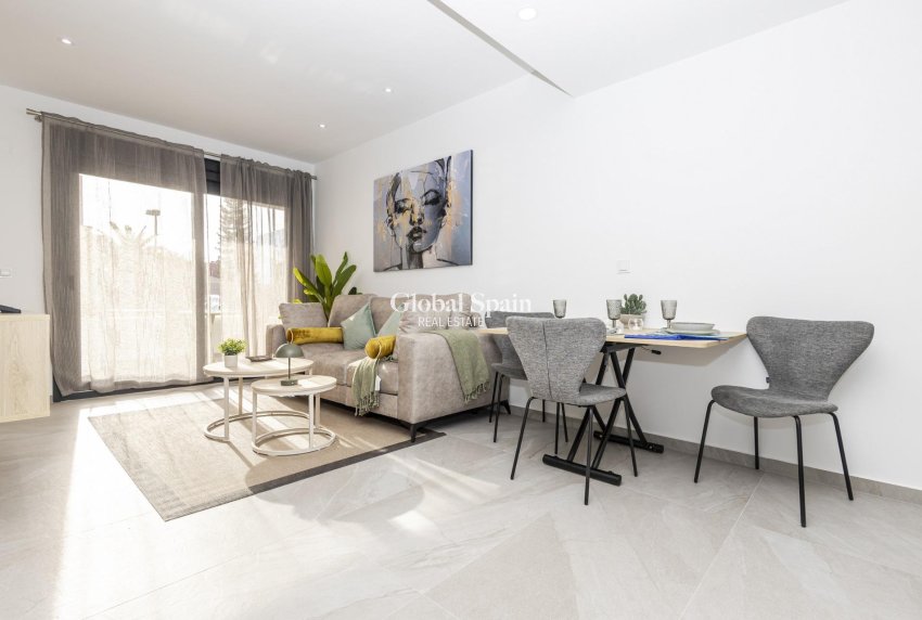 Nieuwbouw - APPARTEMENT -
TORREVIEJA - Nueva Torrevieja