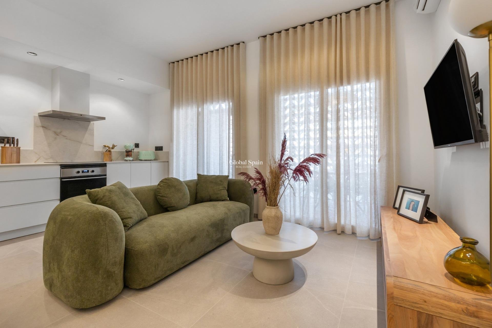 Nieuwbouw - APPARTEMENT -
TORREVIEJA - Playa Los Naufragos