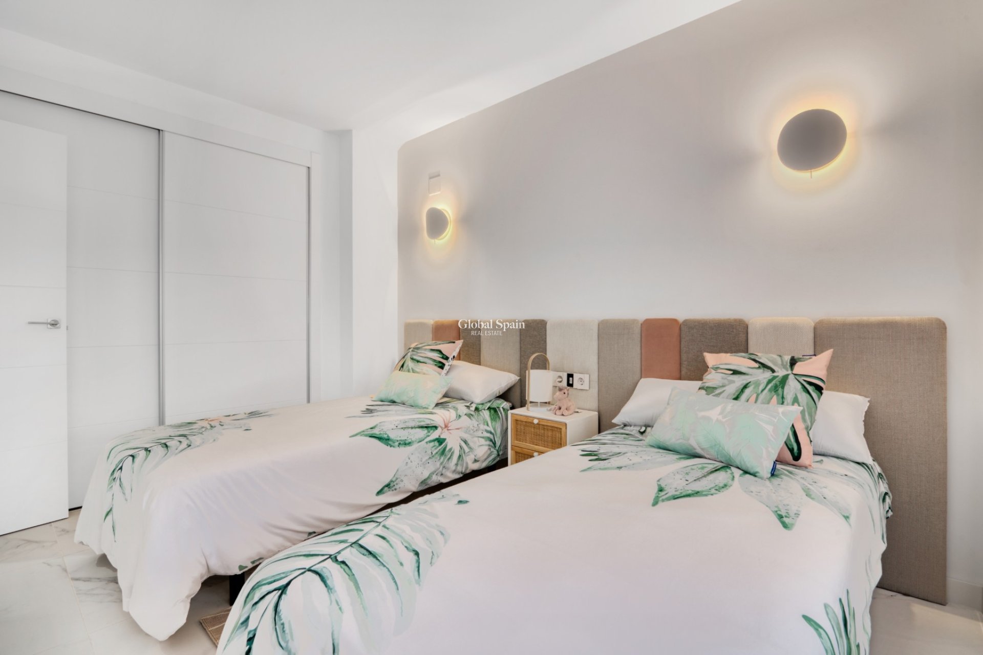 Nieuwbouw - APPARTEMENT -
TORREVIEJA - Punta Prima