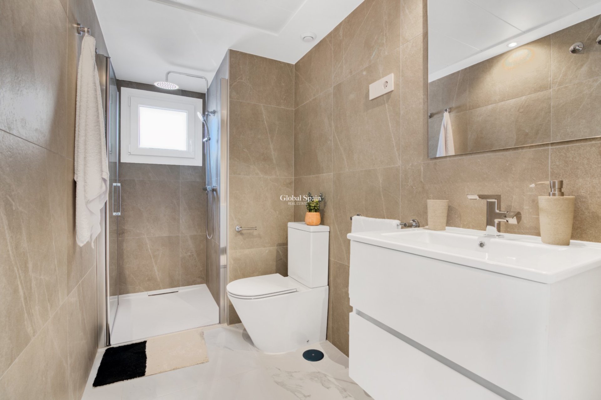 Nieuwbouw - APPARTEMENT -
TORREVIEJA - Punta Prima