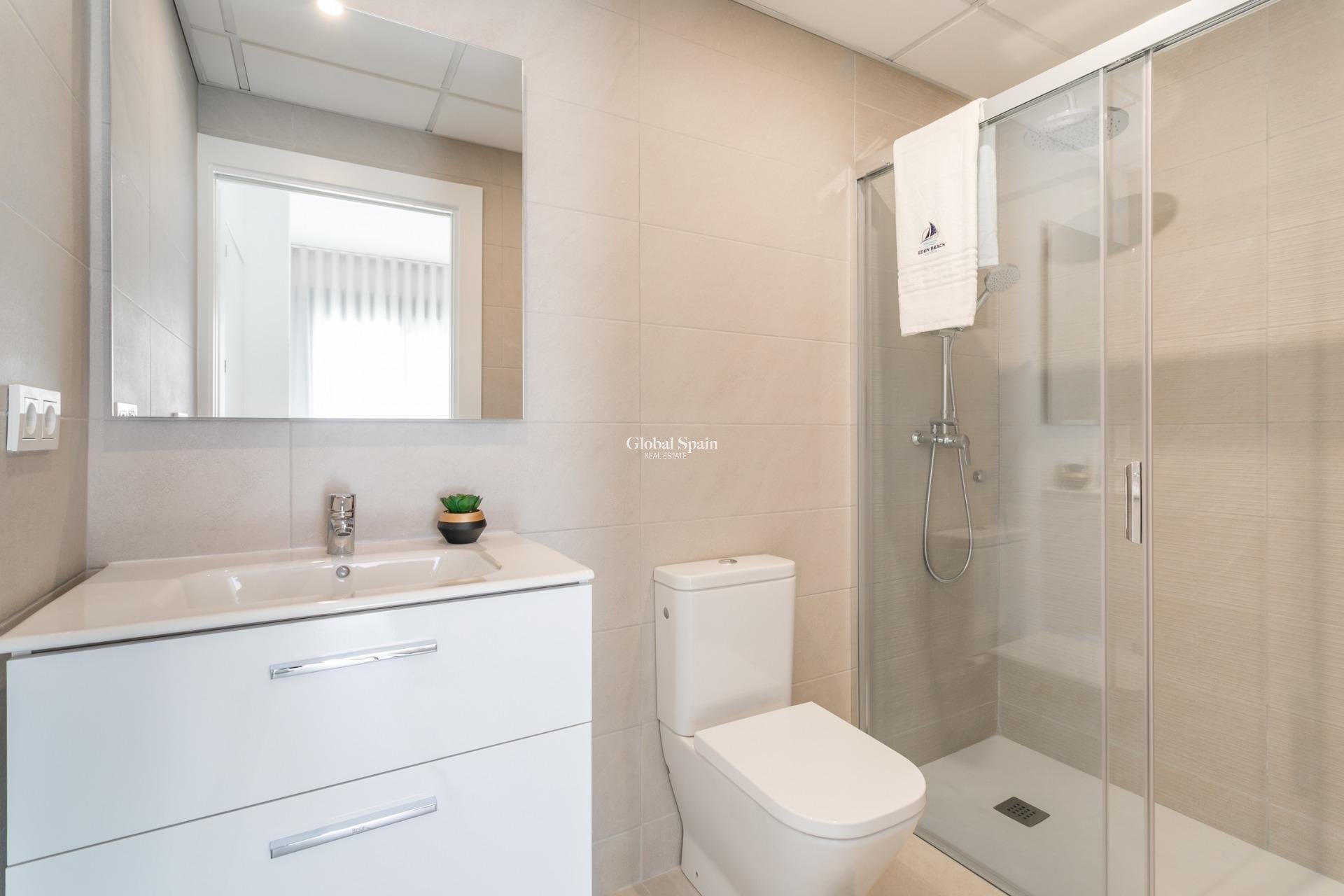 Nieuwbouw - APPARTEMENT -
TORREVIEJA - Torreblanca