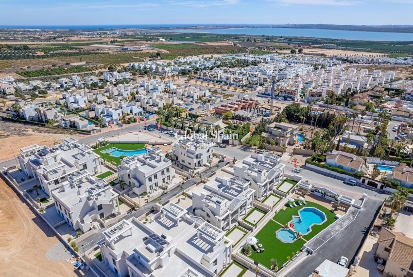 Nieuwbouw - Bungalow op de begane grond -
ROJALES - Doña Pepa