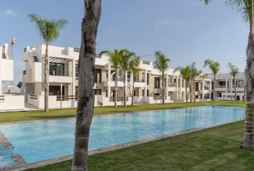 Nieuwbouw - Bungalow op de begane grond -
TORREVIEJA - LOS BALCONES - LOS ALTOS