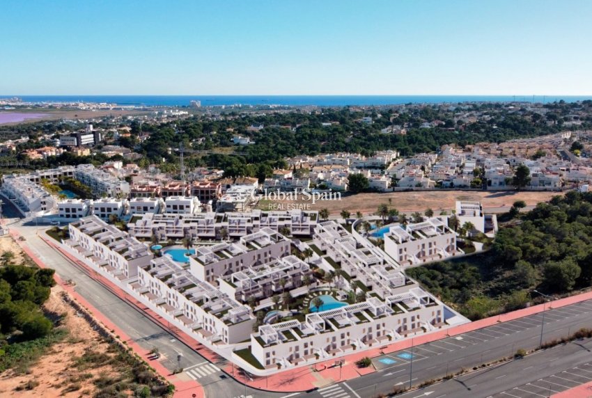 Nieuwbouw - Bungalow op de begane grond -
TORREVIEJA - LOS BALCONES - LOS ALTOS