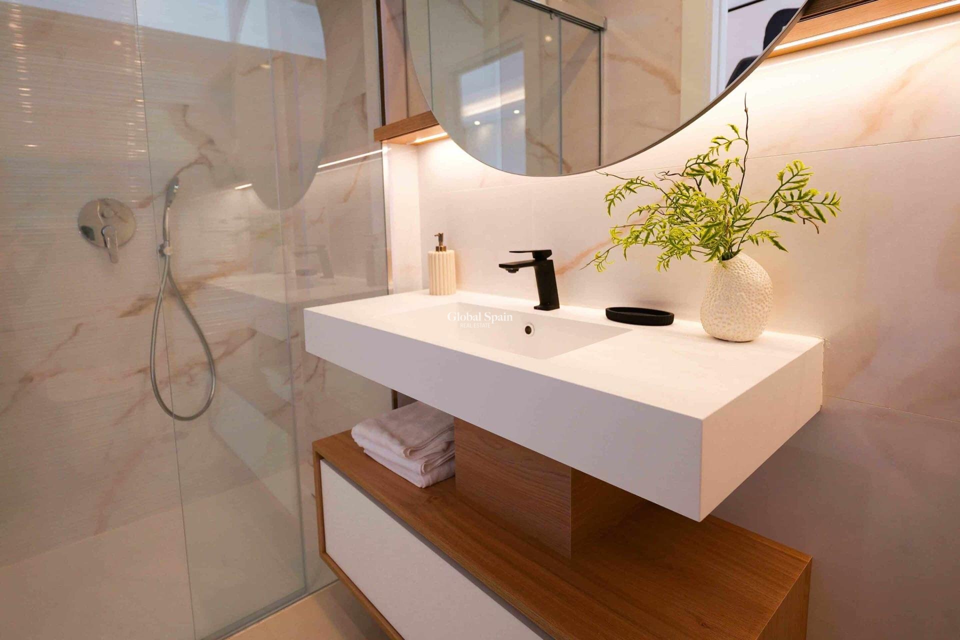 Nieuwbouw - Bungalow op de bovenste verdieping -
ROJALES - Doña Pepa