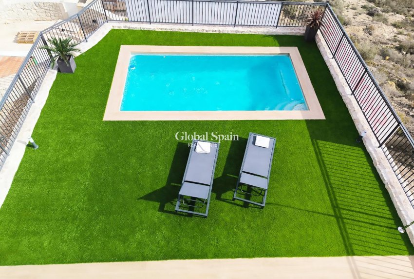 Nieuwbouw - HUIS -
ALGORFA - LA FINCA GOLF / ALGORFA