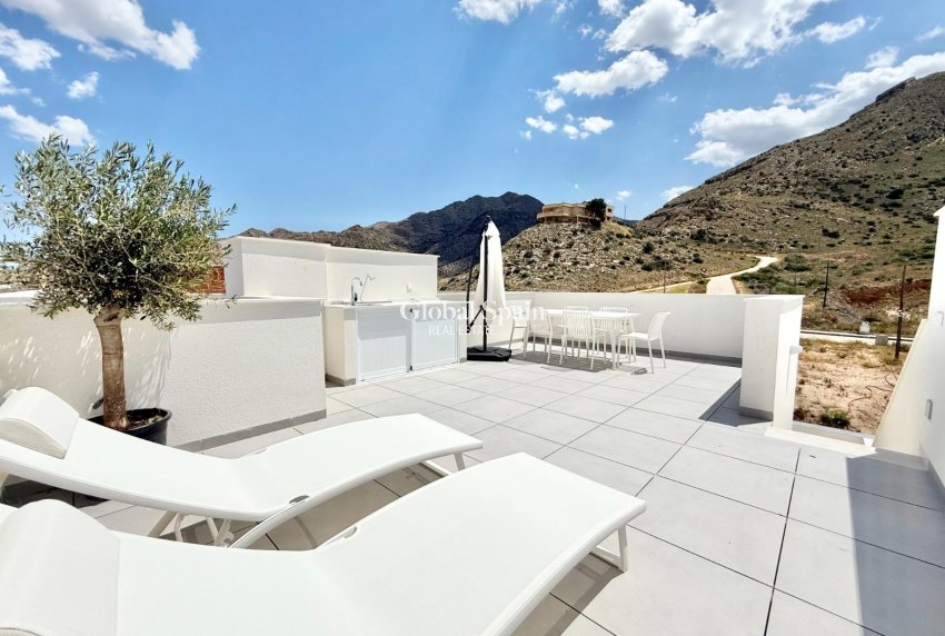 Nieuwbouw - HUIS -
COX - San Fernando