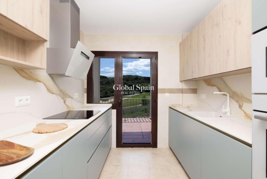 Nieuwbouw - HUIS -
ESTEPONA - Azata Golf