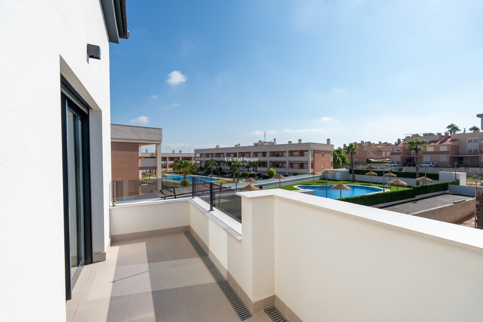 Nieuwbouw - HUIS -
GRAN ALACANT