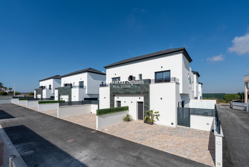 Nieuwbouw - HUIS -
GRAN ALACANT