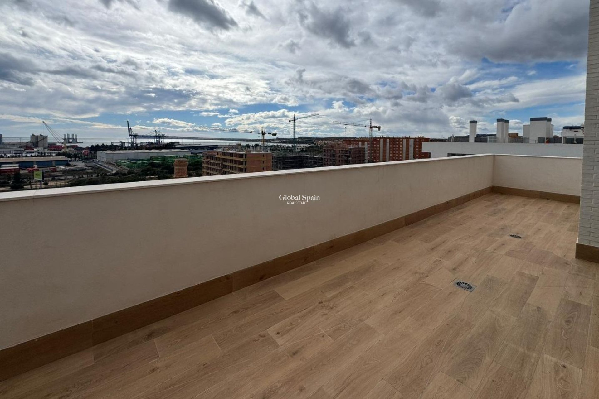 Nieuwbouw - PENTHOUSE -
ALICANTE - BENALÚA