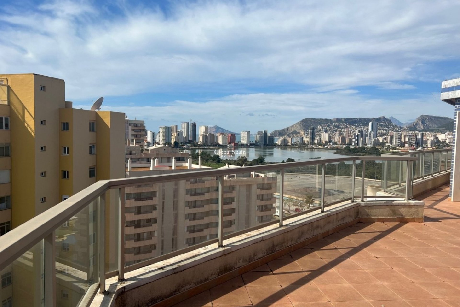 Nieuwbouw - PENTHOUSE -
CALPE - Playa La Fossa