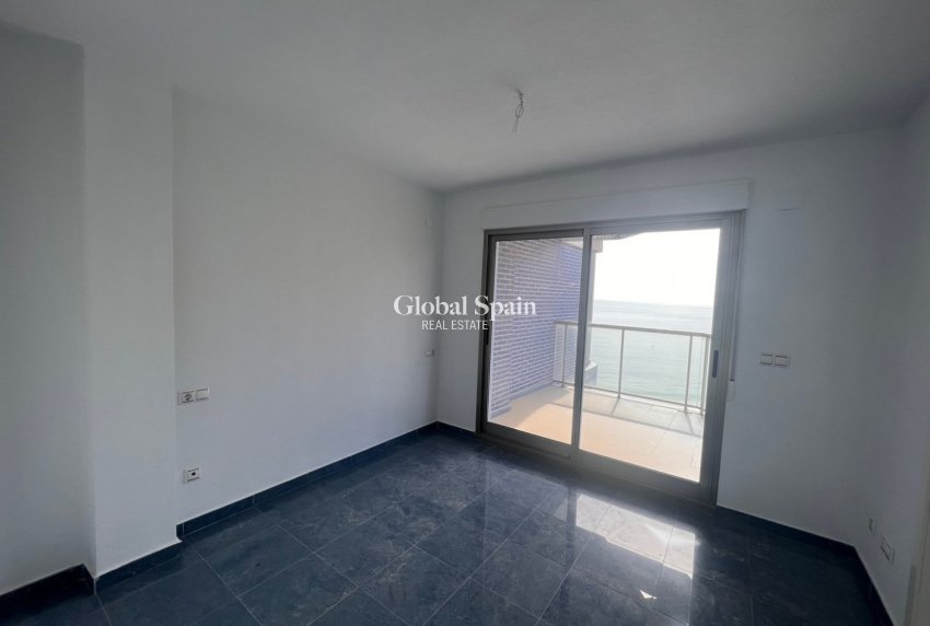 Nieuwbouw - PENTHOUSE -
CALPE - Playa La Fossa