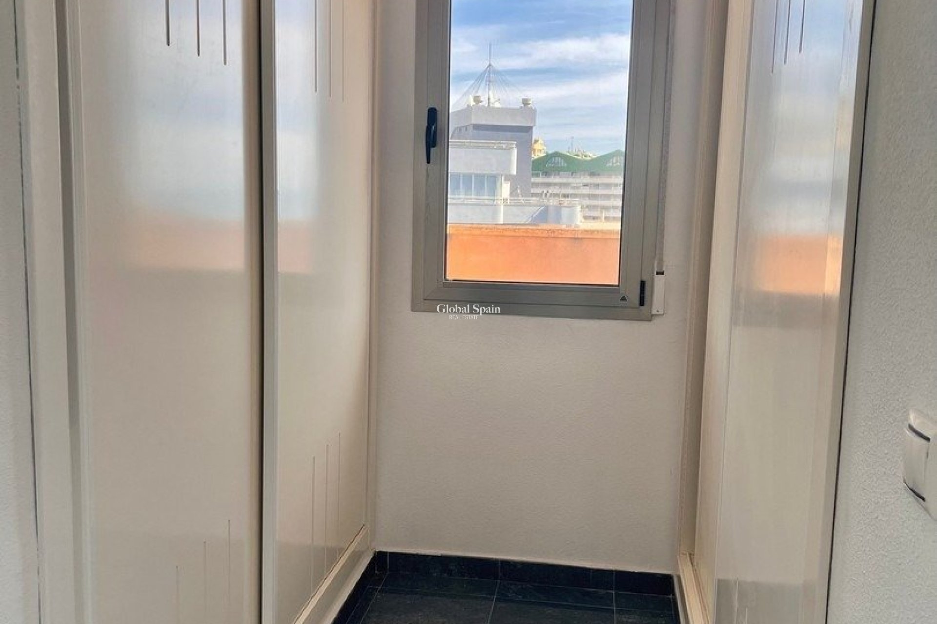 Nieuwbouw - PENTHOUSE -
CALPE - Playa La Fossa