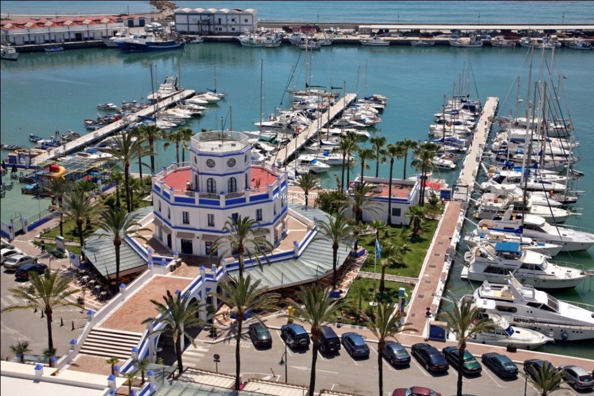 Nieuwbouw - PENTHOUSE -
ESTEPONA - Arroyo enmedio
