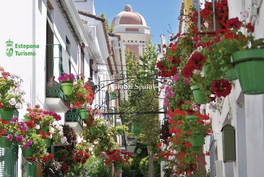 Nieuwbouw - PENTHOUSE -
ESTEPONA - Playa de La Rada
