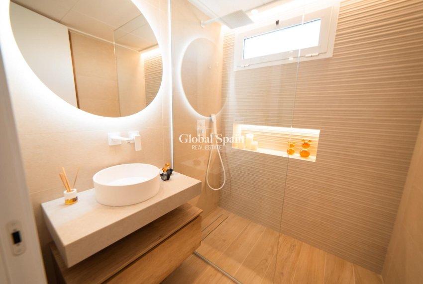 Nieuwbouw - Penthouse -
GUARDAMAR DEL SEGURA - EL RASO