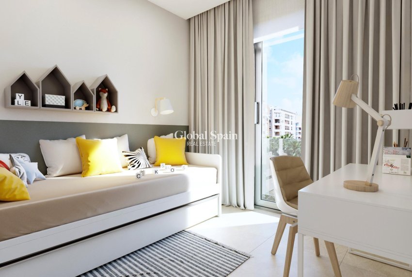 Nieuwbouw - PENTHOUSE -
GUARDAMAR DEL SEGURA