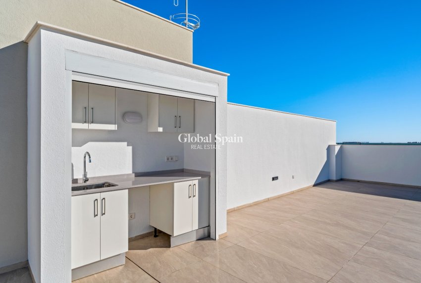 Nieuwbouw - PENTHOUSE -
LOS ALCÁZARES