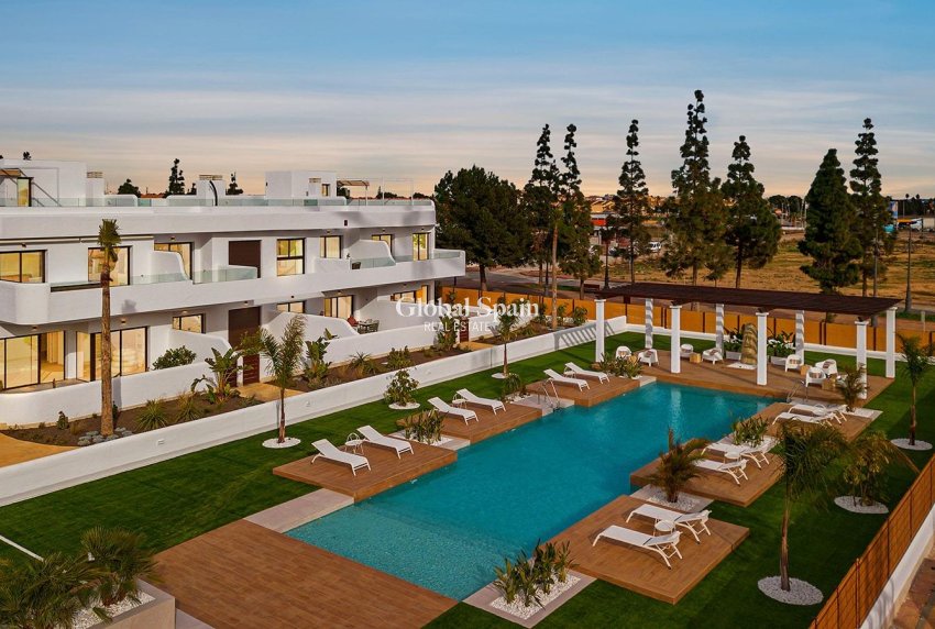 Nieuwbouw - PENTHOUSE -
LOS ALCÁZARES