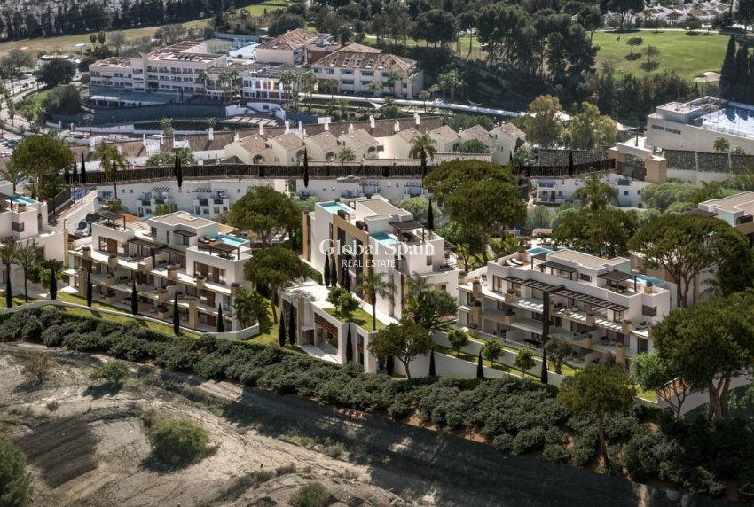 Nieuwbouw - Penthouse -
MARBELLA - Nueva Andalucia