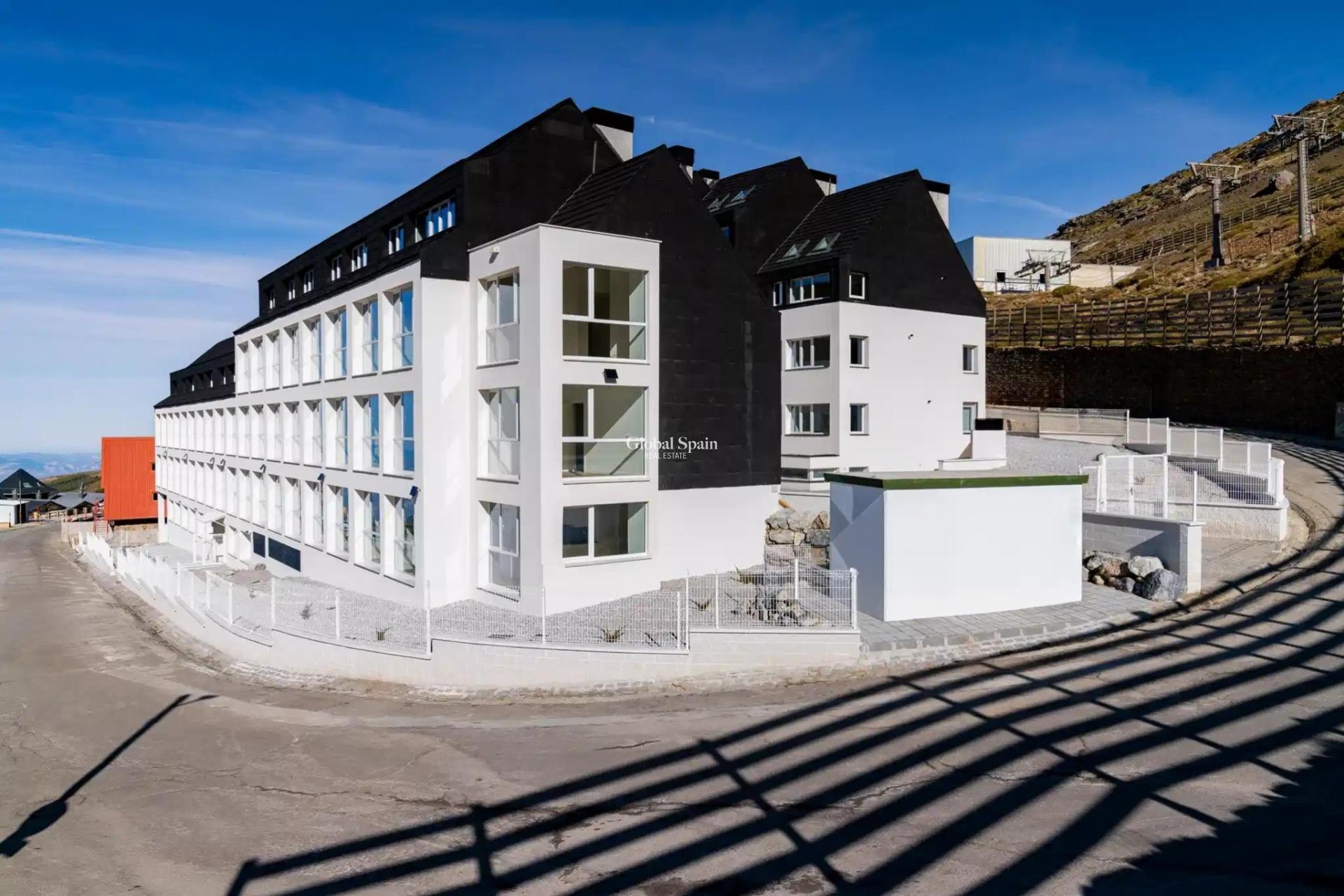 Nieuwbouw - PENTHOUSE -
MONACHIL - Sierra Nevada Ski