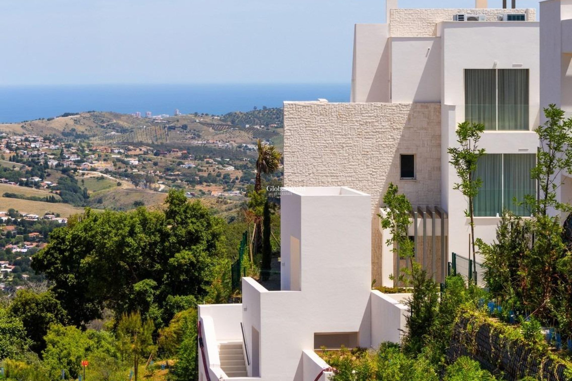Nieuwbouw - PENTHOUSE -
OJÉN - El Soto De Marbella