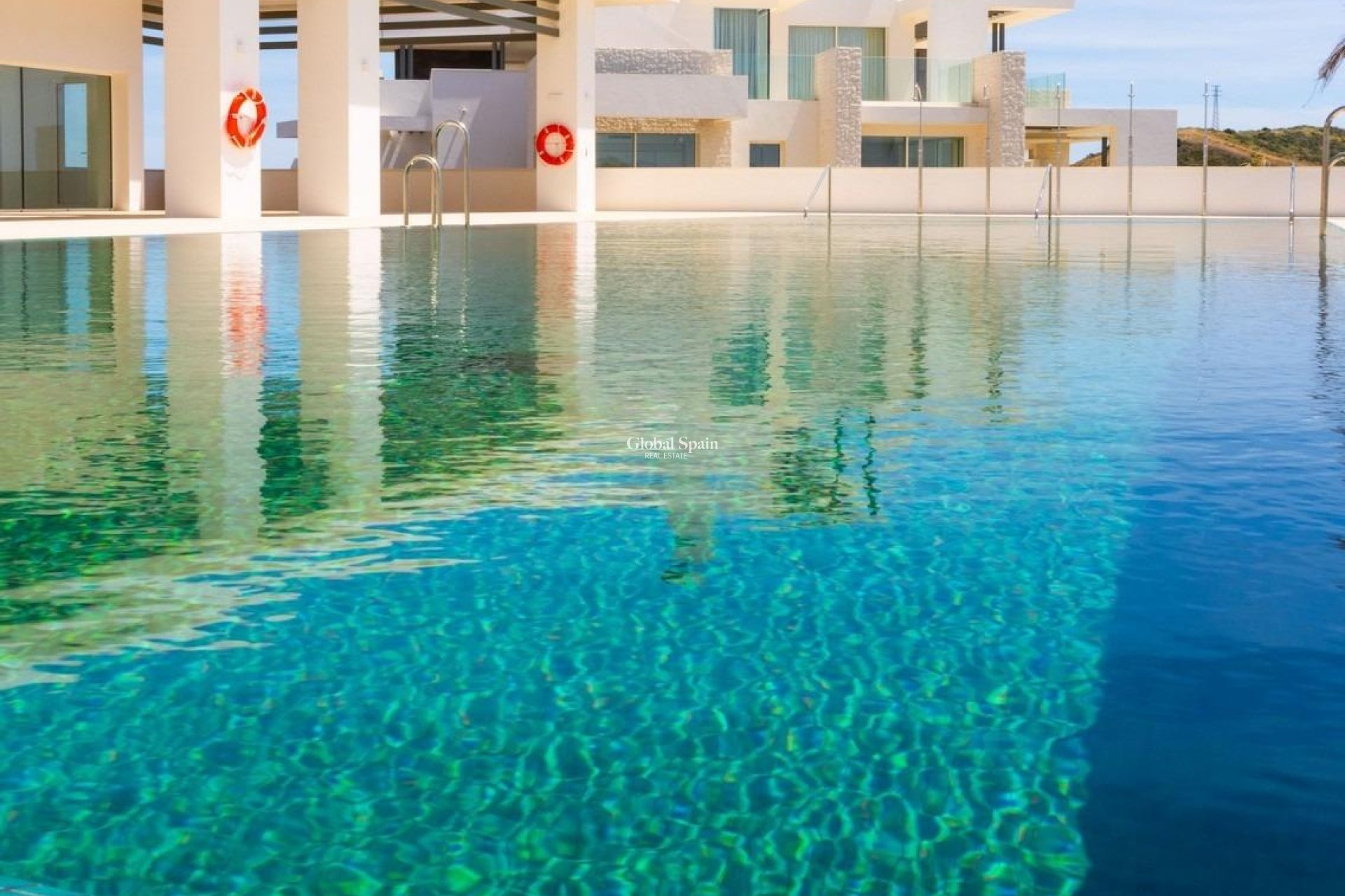 Nieuwbouw - PENTHOUSE -
OJÉN - El Soto De Marbella