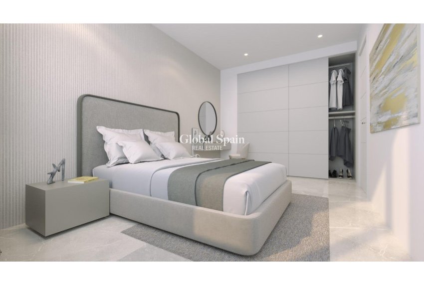 Nieuwbouw - PENTHOUSE -
TORREVIEJA - Playa de El Cura