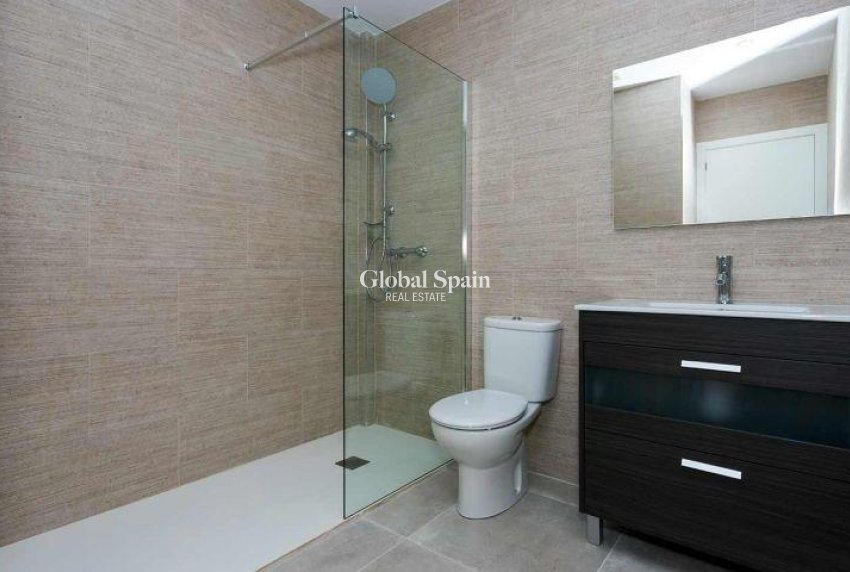 Nieuwbouw - Quad Huis -
DAYA NUEVA - CENTRO