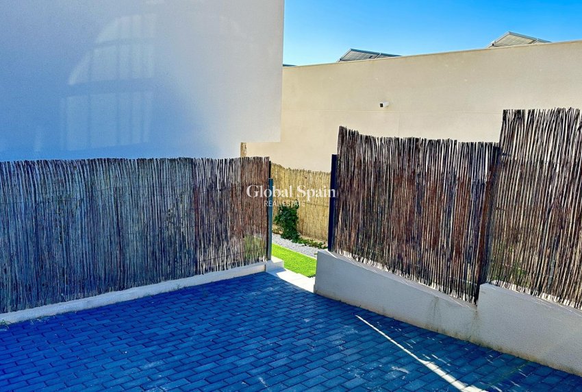 Nieuwbouw - VILLA -
ALGORFA - LA FINCA GOLF / ALGORFA