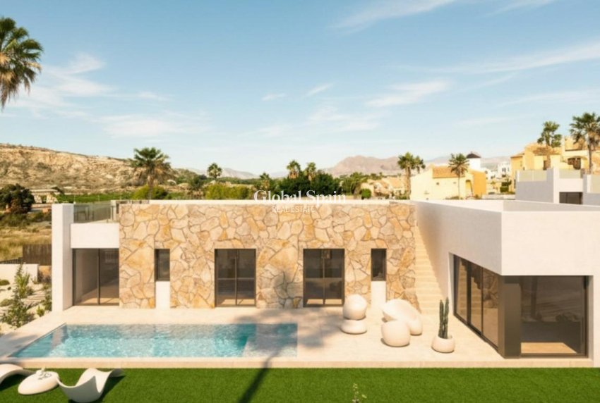 Nieuwbouw - VILLA -
ALGORFA - LA FINCA GOLF / ALGORFA