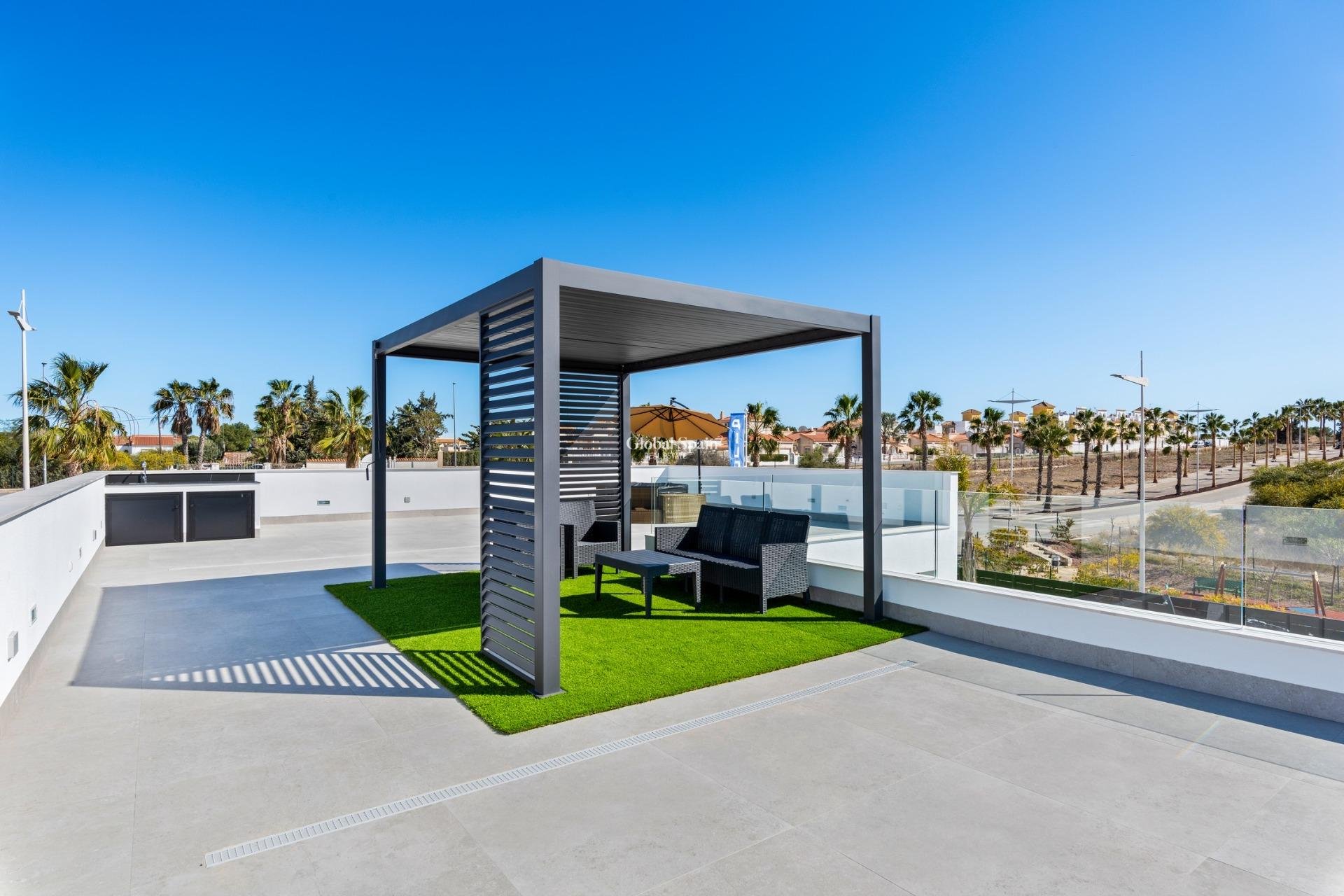 Nieuwbouw - VILLA -
ALGORFA - LA FINCA GOLF / ALGORFA