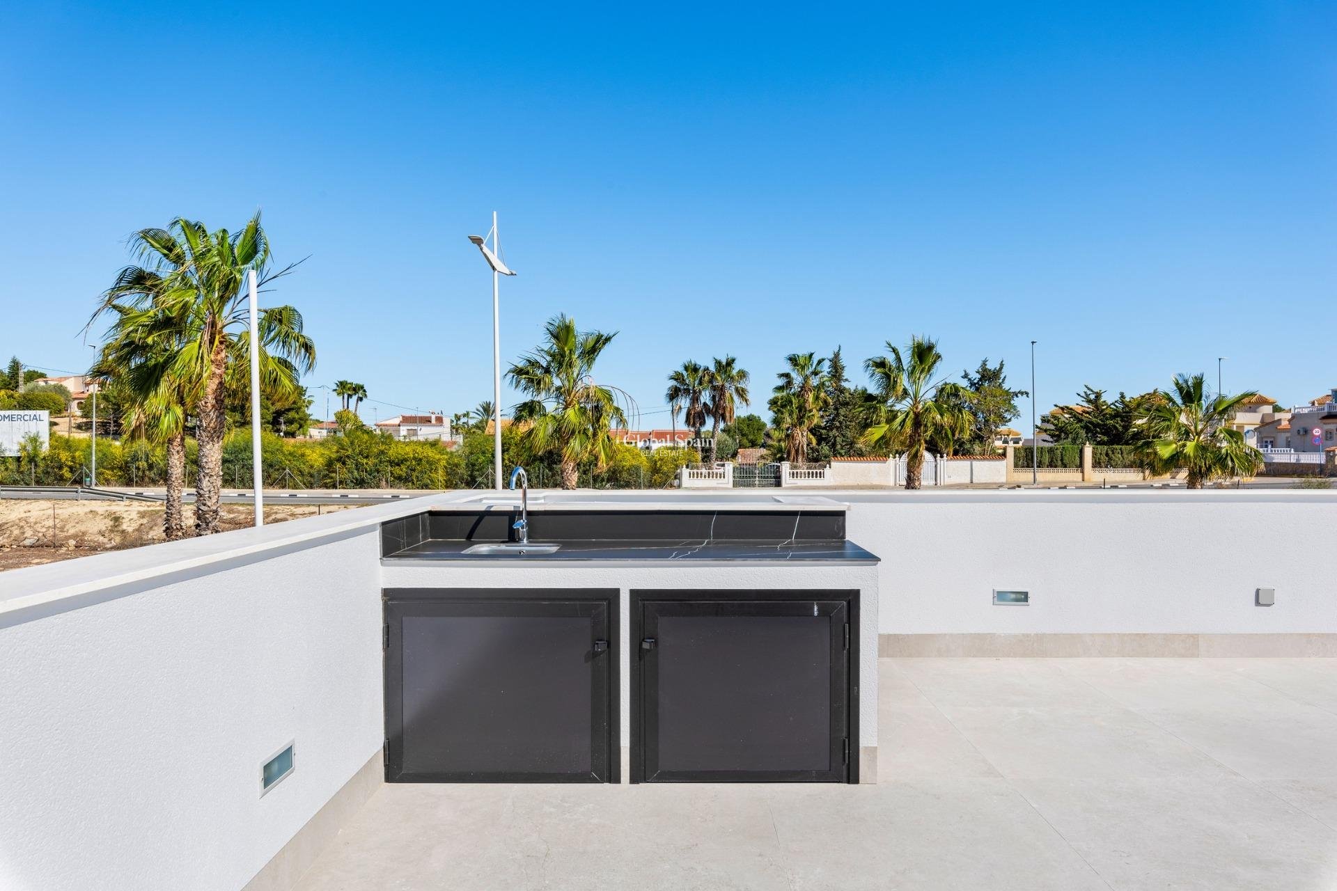 Nieuwbouw - VILLA -
ALGORFA - LA FINCA GOLF / ALGORFA
