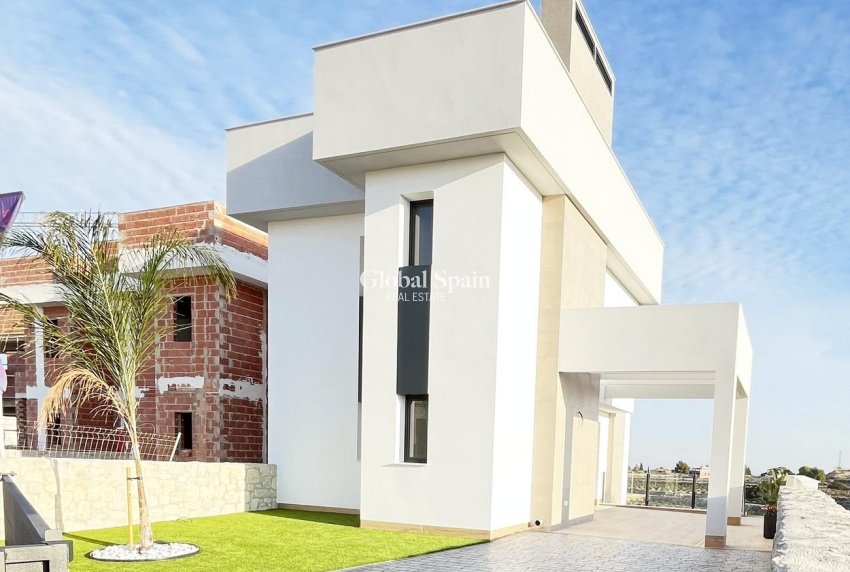 Nieuwbouw - VILLA -
ALGORFA - LA FINCA GOLF / ALGORFA