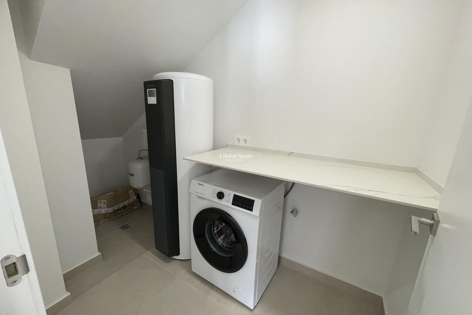 Nieuwbouw - Villa -
ALMORADÍ - Heredades