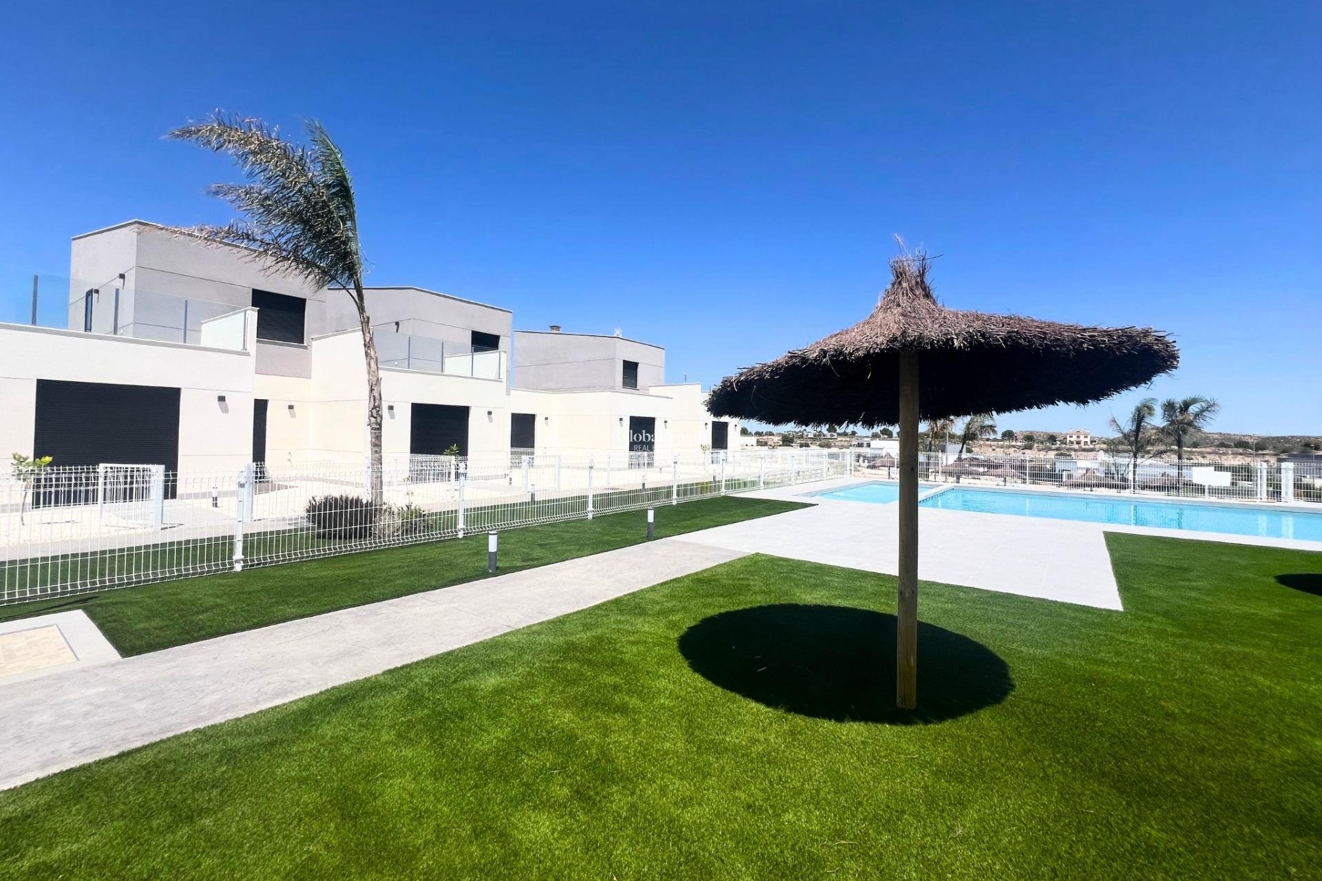 Nieuwbouw - Villa -
BAÑOS Y MENDIGO - Altaona Golf