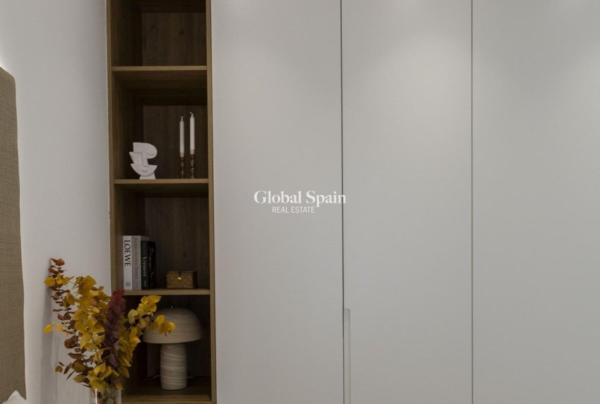 Nieuwbouw - VILLA -
BAÑOS Y MENDIGO - Altaona Golf