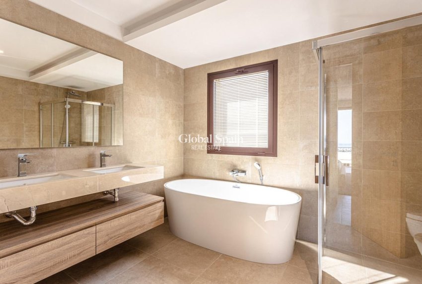 Nieuwbouw - Villa -
Benahavis - Montemayor-marbella Club