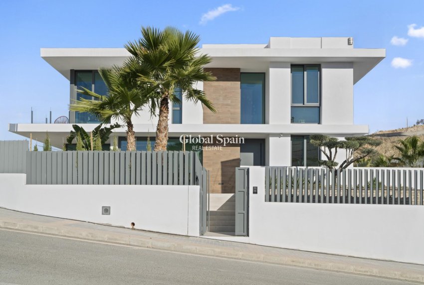 Nieuwbouw - VILLA -
BENIDORM - Rincón de Loix