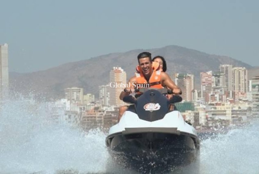 Nieuwbouw - VILLA -
BENIDORM - Urbanizaciones