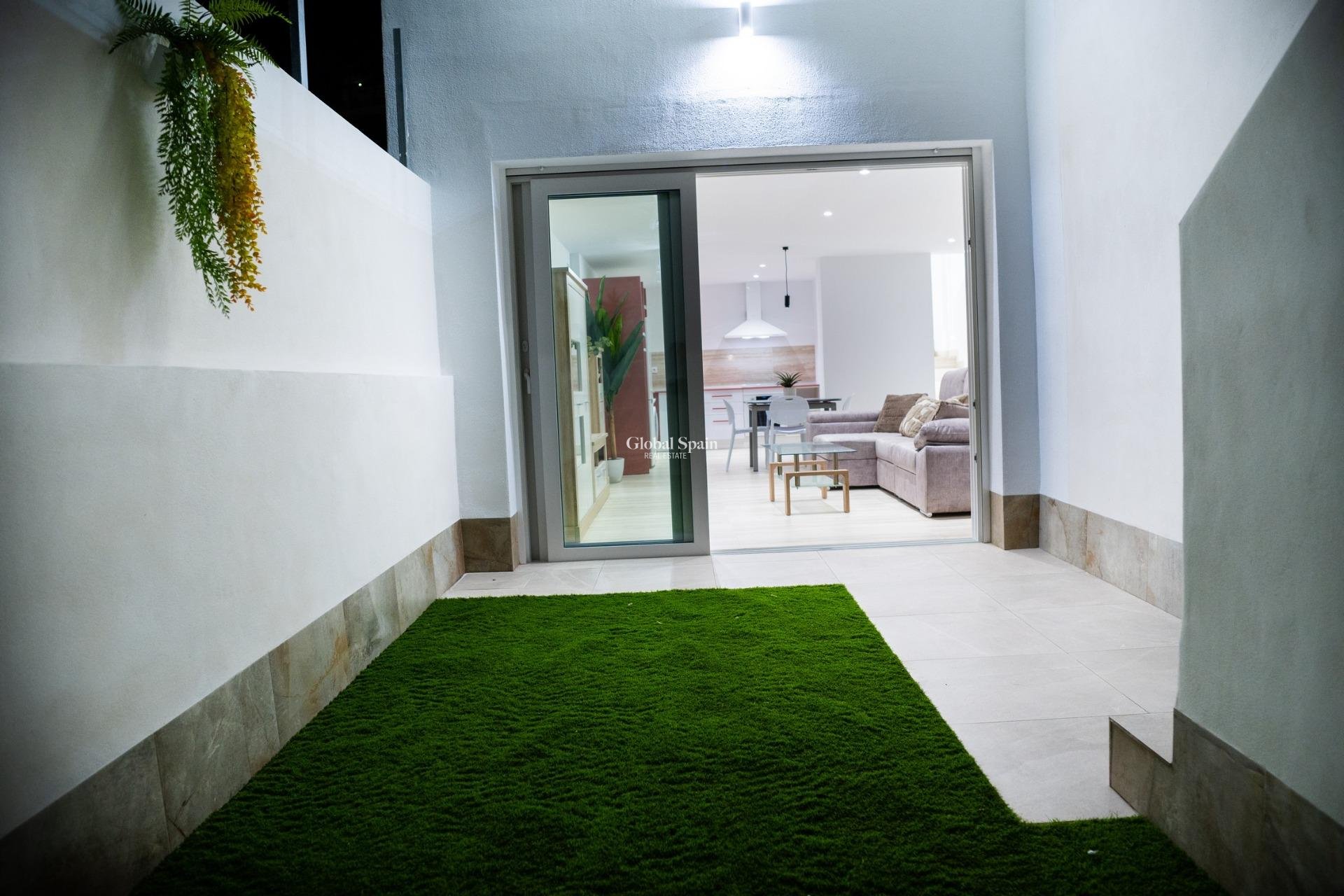 Nieuwbouw - VILLA -
CIUDAD QUESADA