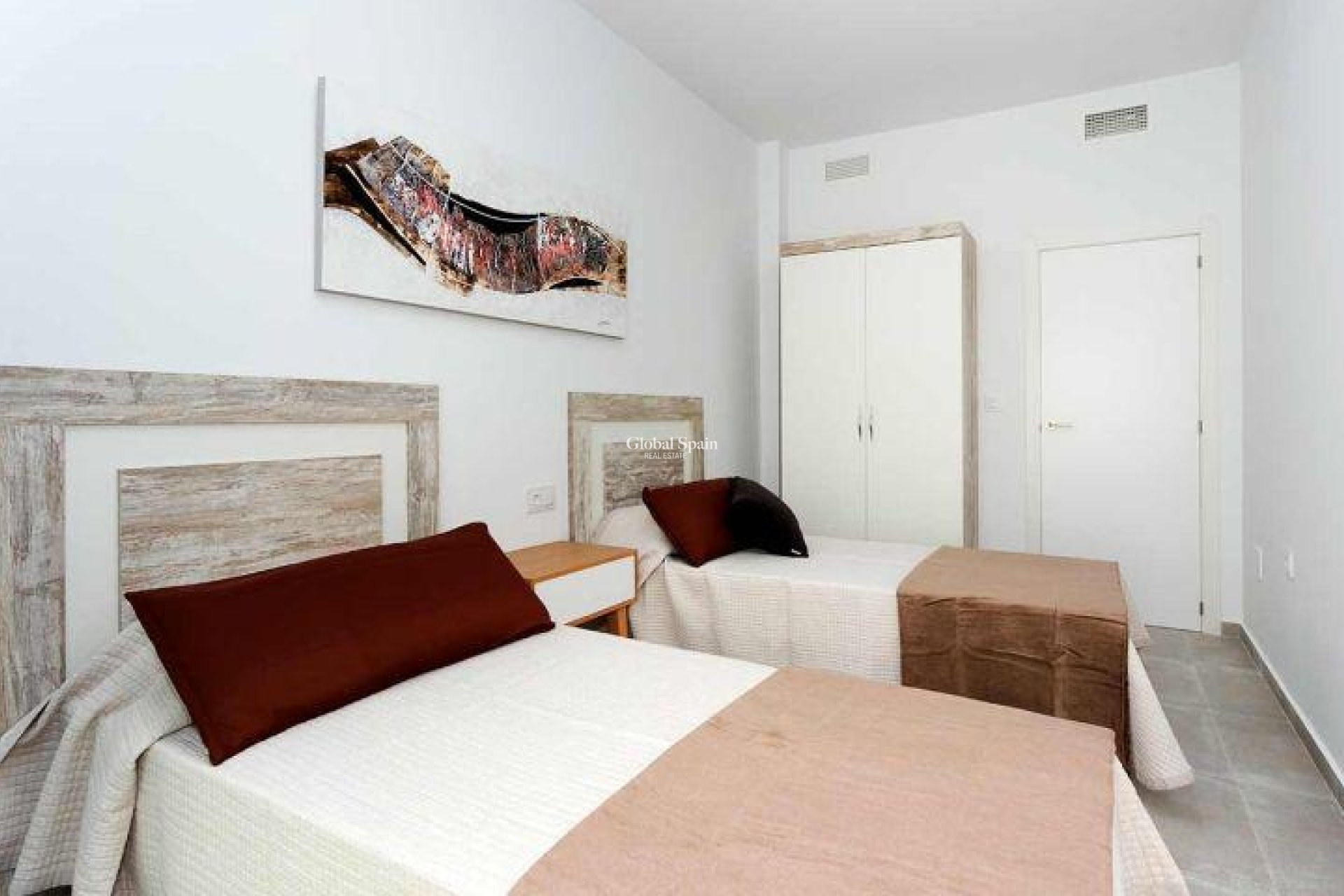 Nieuwbouw - VILLA -
DAYA NUEVA - CENTRO