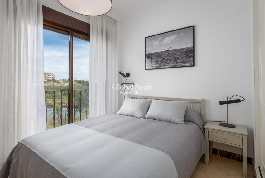 Nieuwbouw - VILLA -
ESTEPONA - Azata Golf Estepona Oeste