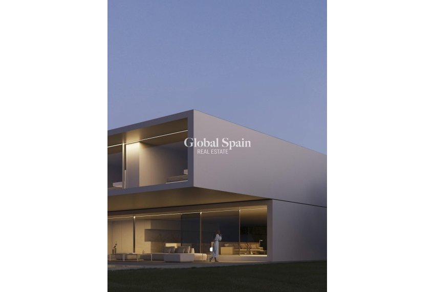 Nieuwbouw - VILLA -
ESTEPONA - Estepona Golf